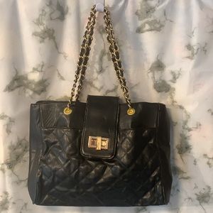 🎒 Aldo Quilted Black & Gold Shoulder Bag with Lock and Chain